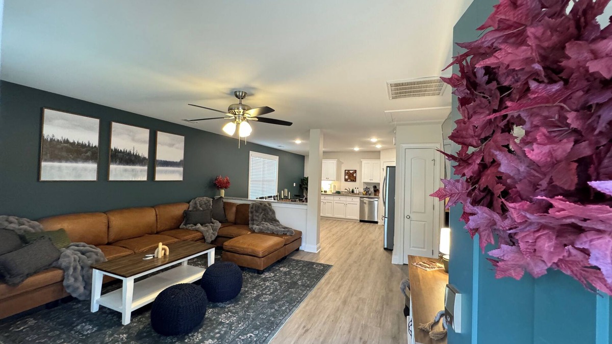 Kannapolis House | Maine State Of Mind ~ Comfy Retreat ~ 0.5 to Ktown