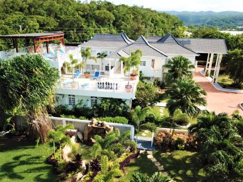 Rio Bueno Villa | Mais Oui Villa