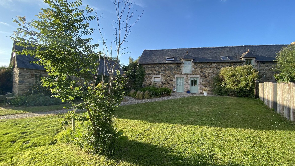 Saint-Alban House | Maison à 2 Kilomètres de la Plage