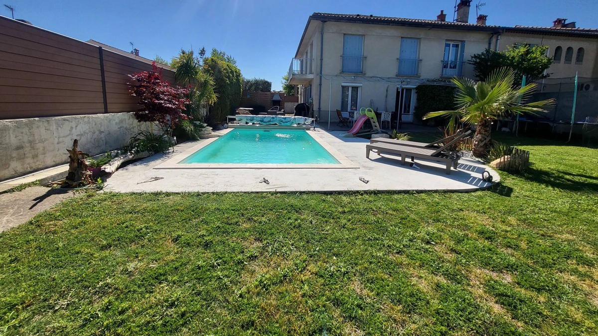 Rognonas Other | Maison 10 Personnes Climatisé Avec Piscine