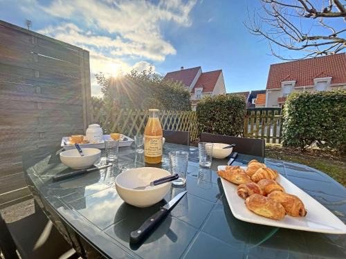Berck-sur-Mer House | Maison 2 chambres, jardin clos, proche plage, parking privé - FR-1-646-60