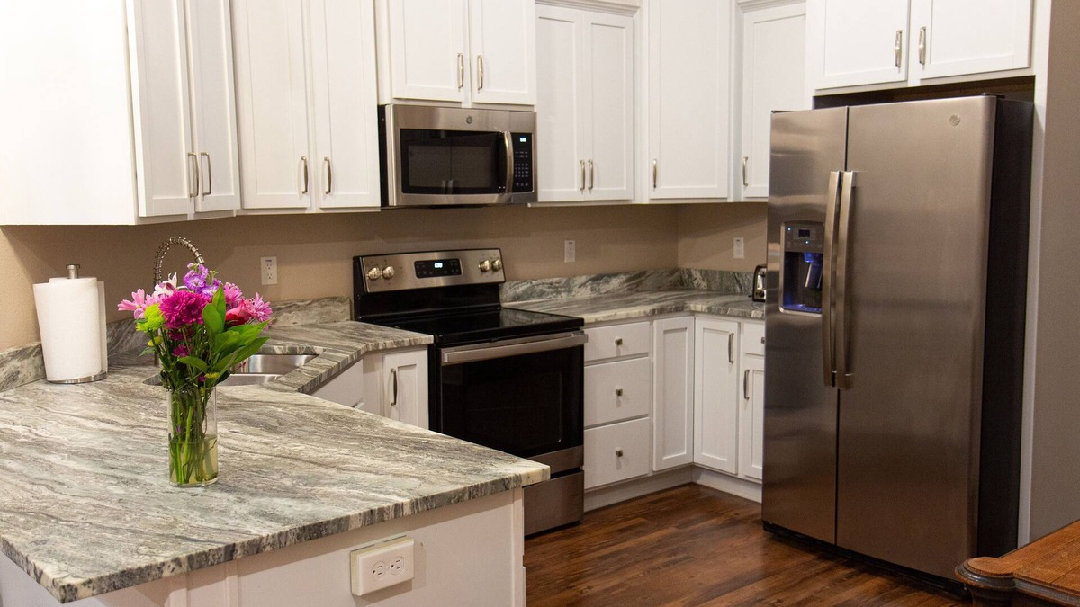 Hot Springs Condo | Maison 226 Duke Ellington Suite