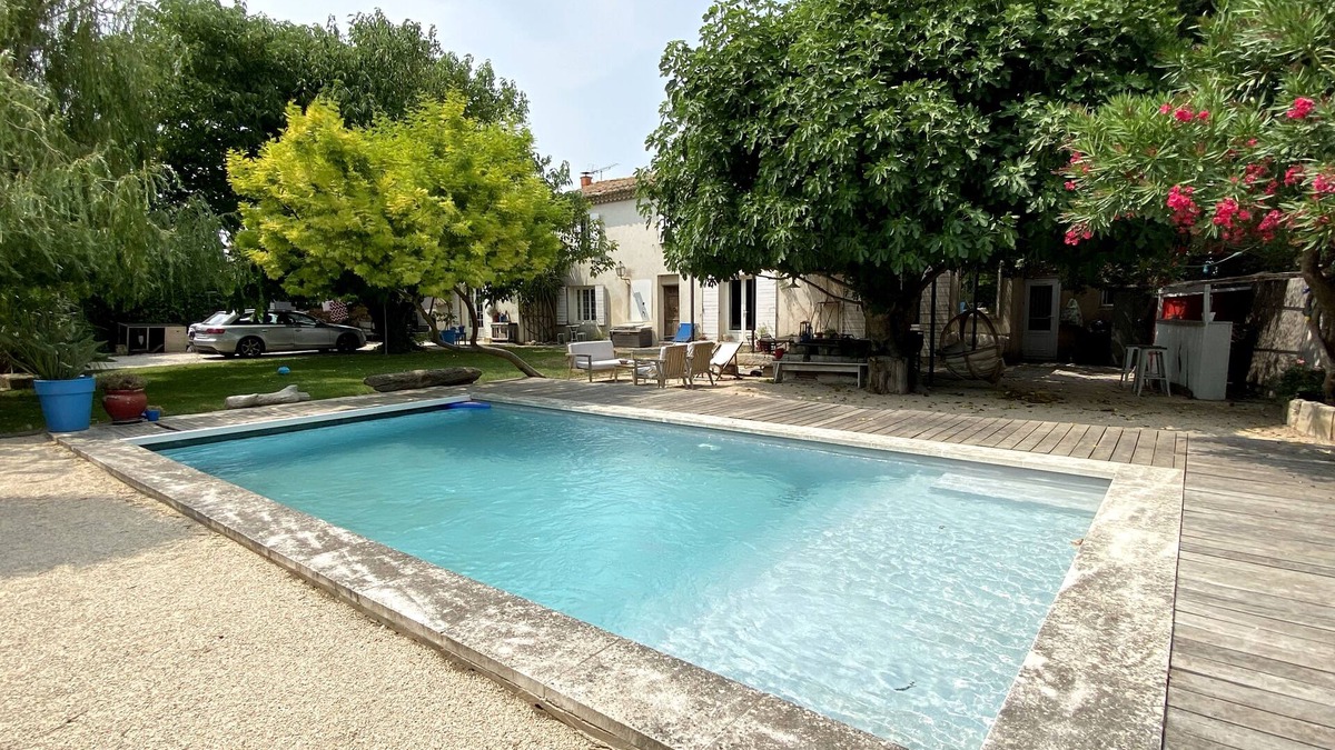 Fourques Other | Maison, 5 Chambres, Piscine, à 5 min D'arles