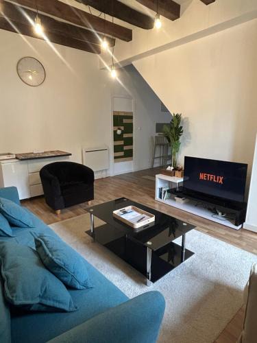Joinville Apartment | Maison 7 personnes TV connectée
