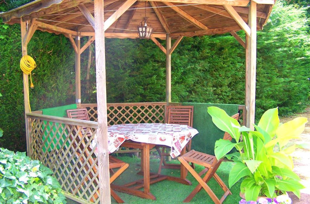 La Chapelle-aux-Choux House | Maison accueillante à La Chapelle-aux-Choux avec jardin spacieux 70 m²