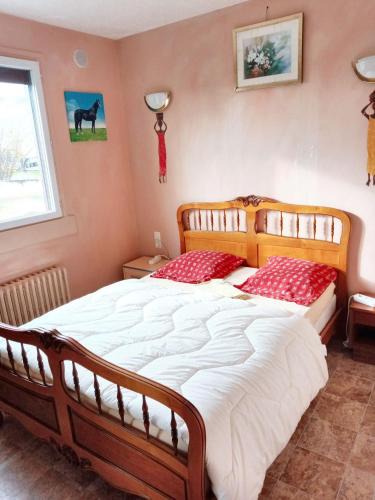 Montlucon House | Maison accueillante à Montluçon avec jardin privatif