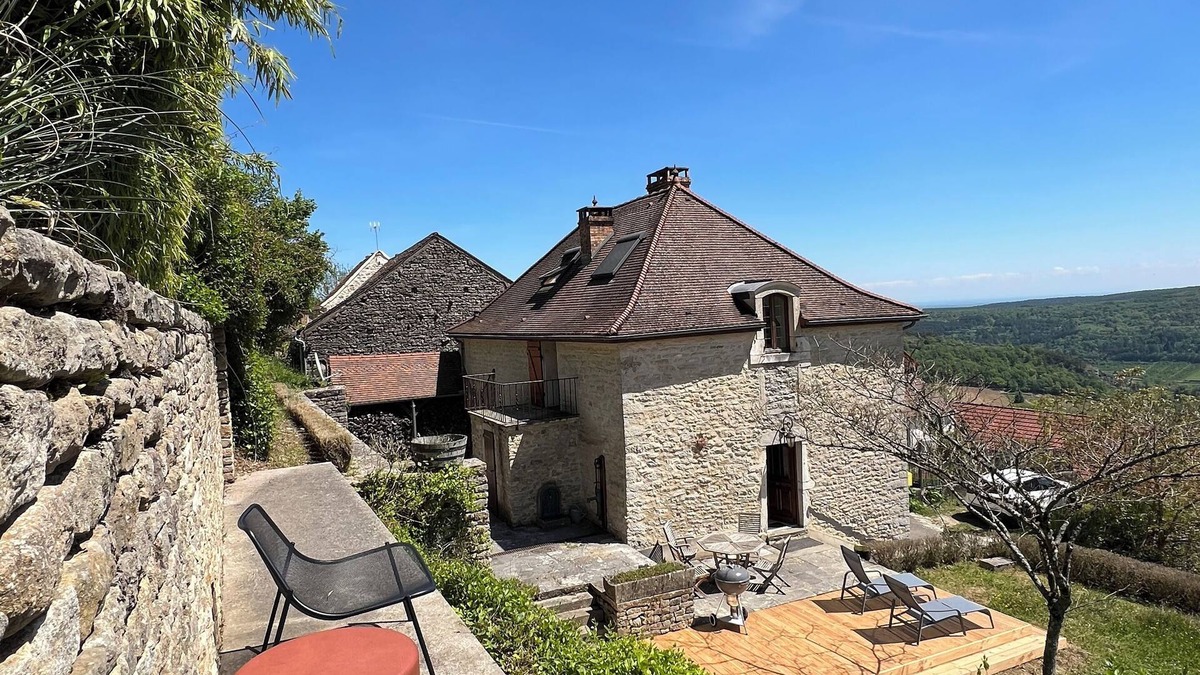 Baubigny House | Maison au Bord de la Falaise