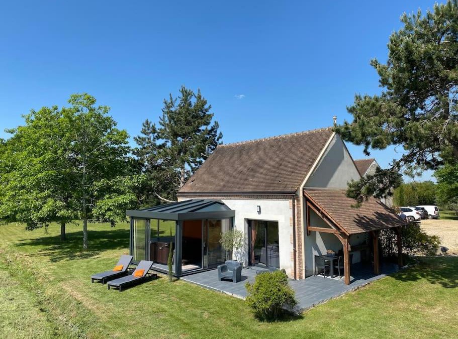 Ardon House | Maison au cœur des étangs de Sologne avec SPA , Domaine de Sainte-Marie