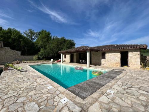 Solomiac House | Maison au Domaine du Bilé - Climatisation parking