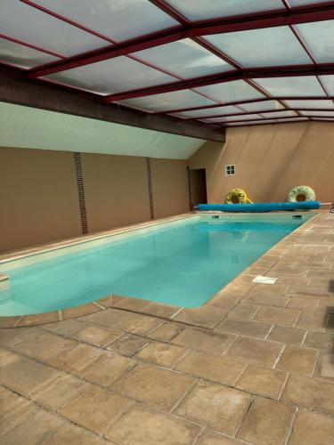 Chatillon-sur-Morin Villa | Maison avec Piscine, Jacuzzi et grand Jardin à 1h de Paris
