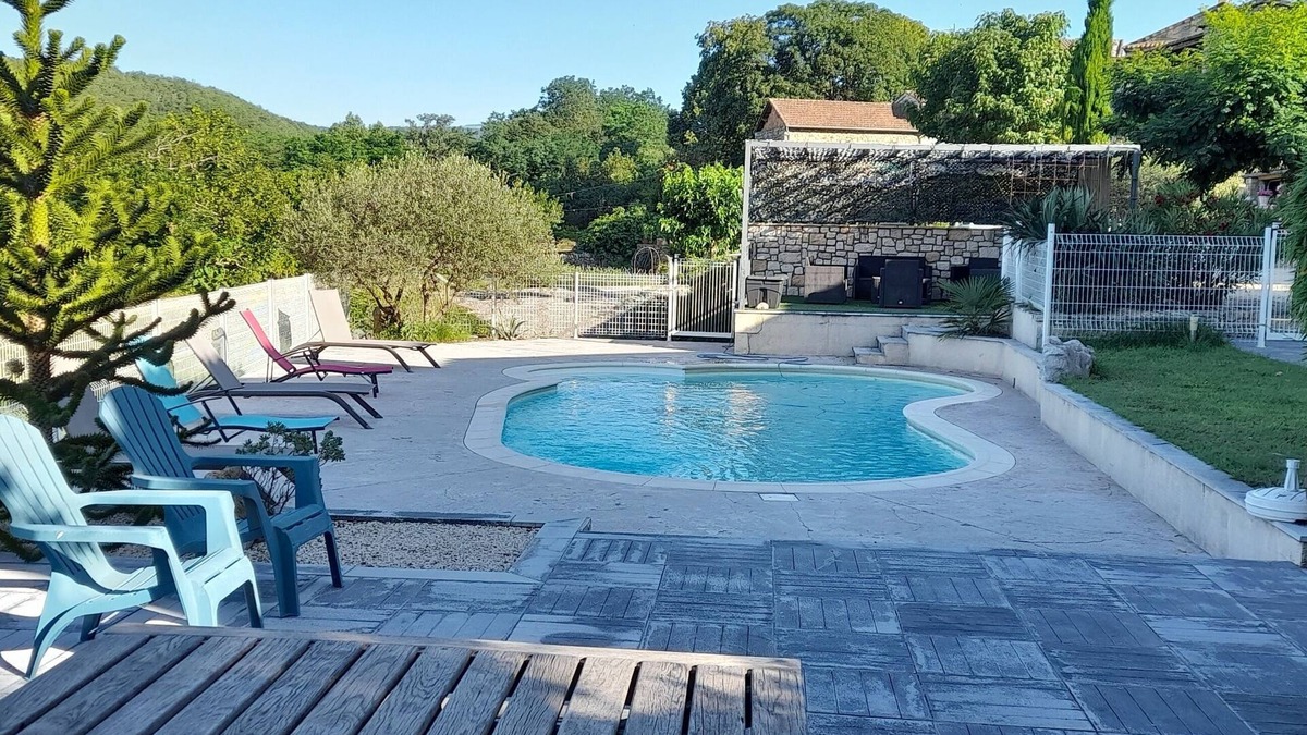 Montreal House | Maison Avec Piscine au Calme Pour 2 Personnes