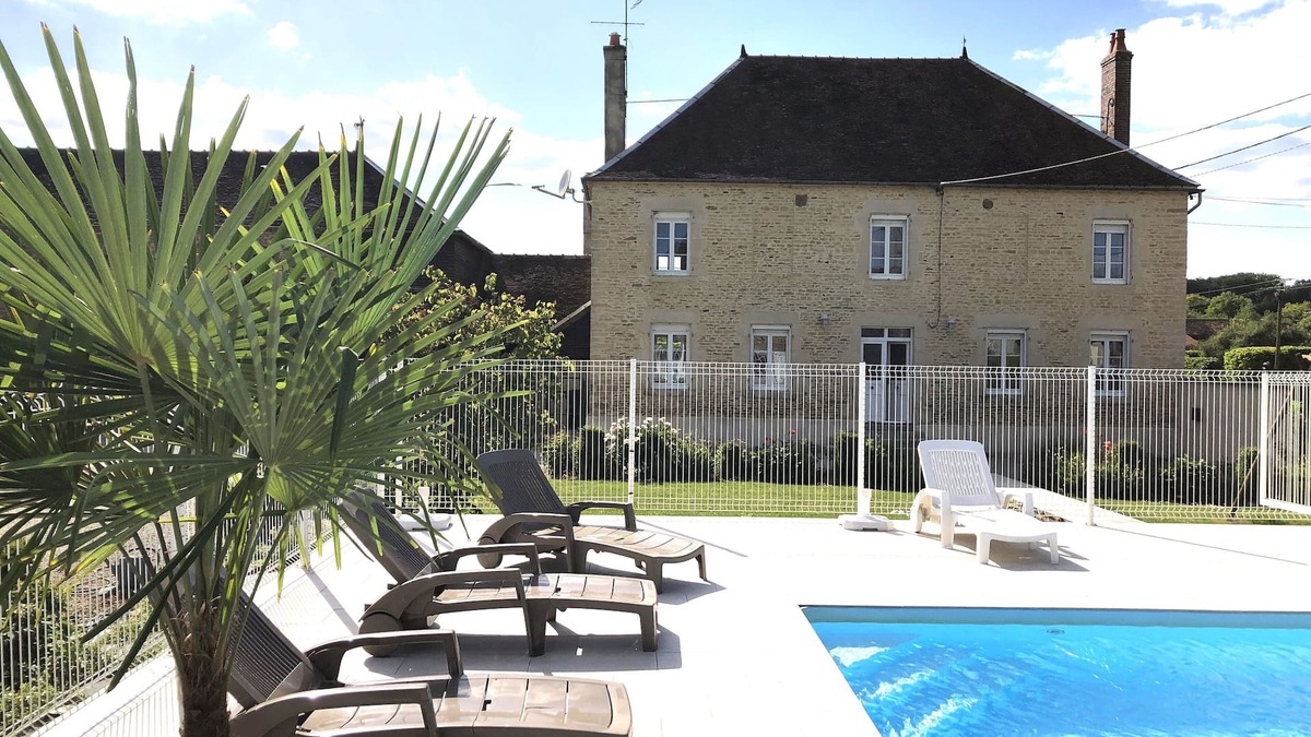 Thieffrain Cottage | Maison avec piscine chauffée et vaste terrain au cœur des lacs et du vignoble