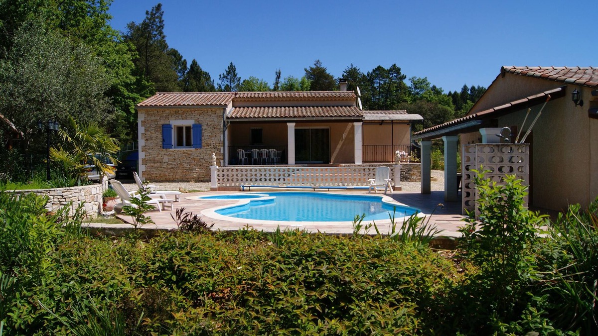 Vagnas House | Maison Avec Piscine sur Terrain Clôturé