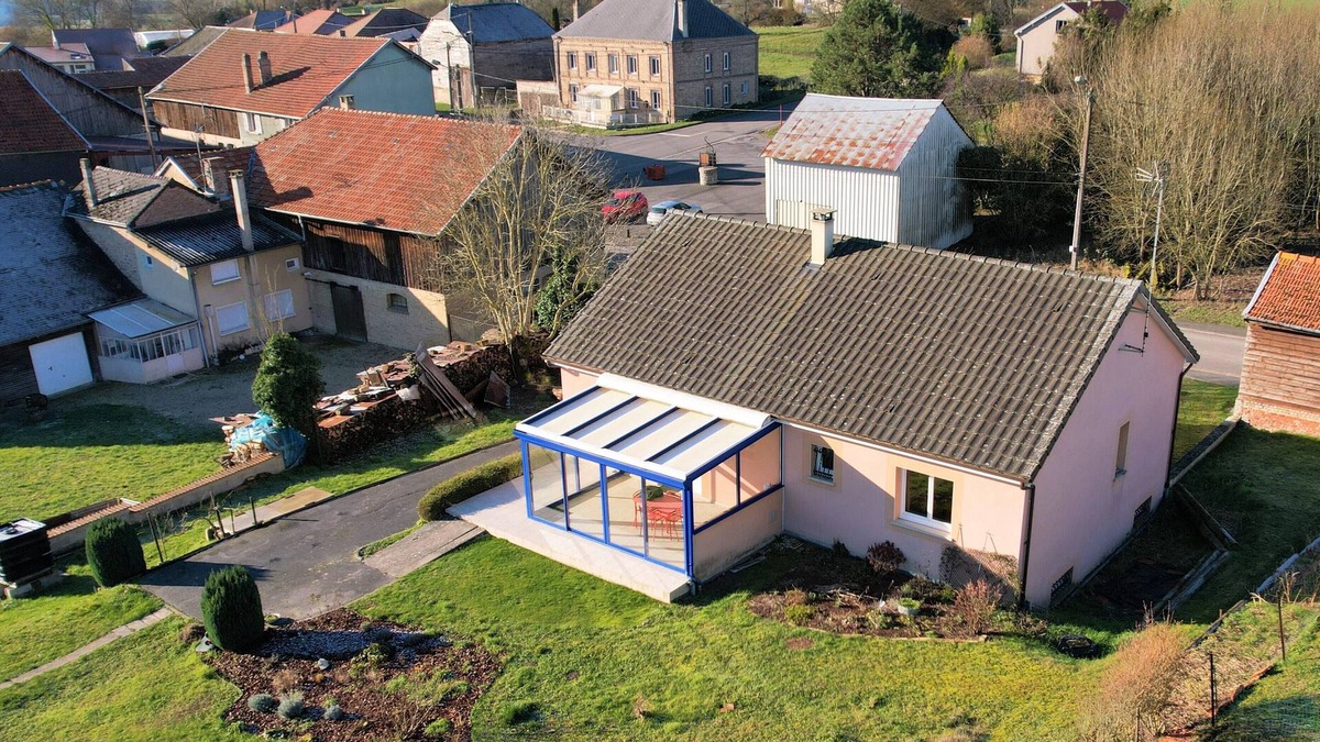 Rethel House | Maison Avec Véranda - Gîte de L'arbrisseau