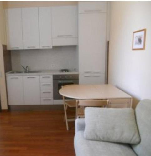 Fuorigrotta Apartment | Maison Azzurra