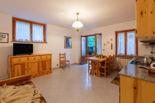 Casteldelfino Apartment | Maison Bertines I