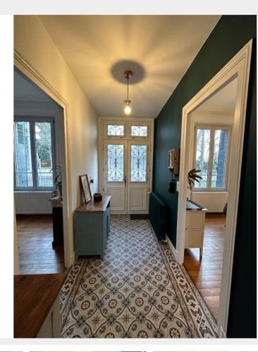 Montrichard Val de Cher House | Maison Bourgeoise Élégante pour 10 Pers Confort Moderne & Charme à Montrichard