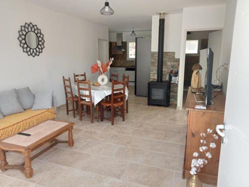 La Bastide-Puylaurent Bed & Breakfast | Maison calme