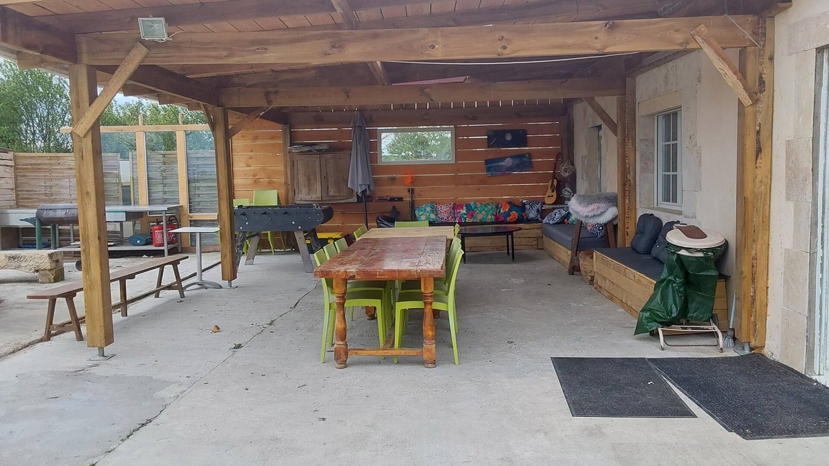 Quiers-sur-Bezonde House | Maison Campagne Sans Idéal Pour se Retrouver à Plusieurs et Passer de bon Moment