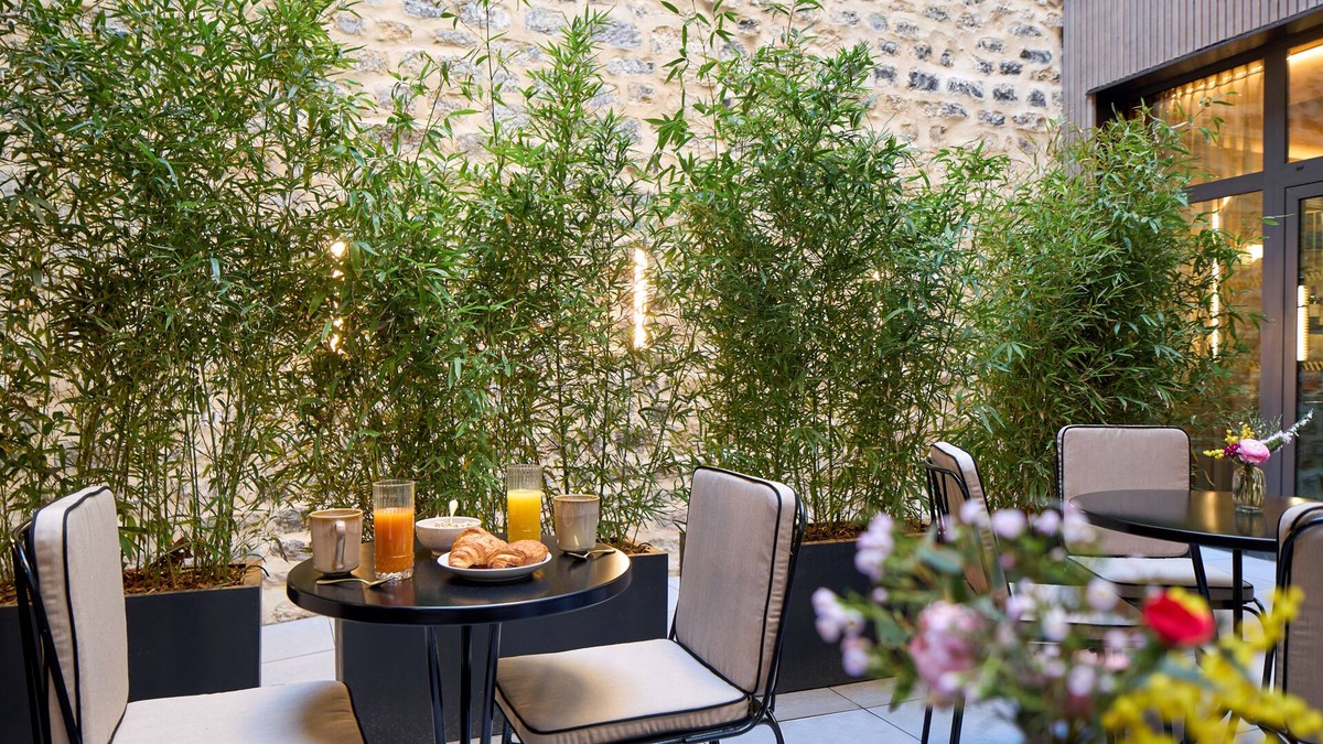 17th Arrondissement Hotel | Maison Cassandre