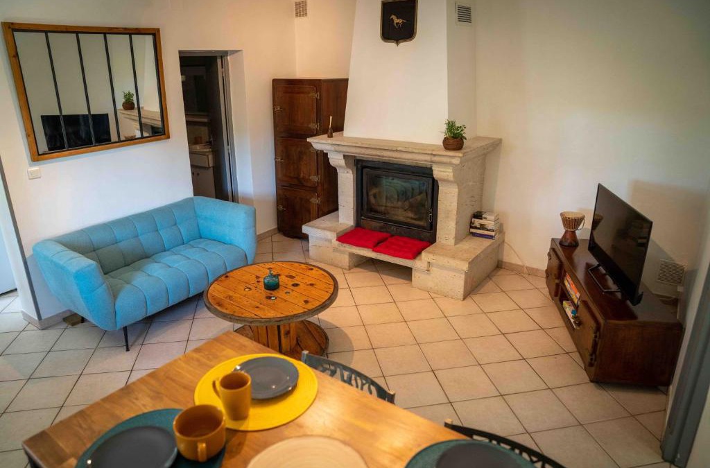 Lafox House | Maison chaleureuse avec exterieur près de la ville