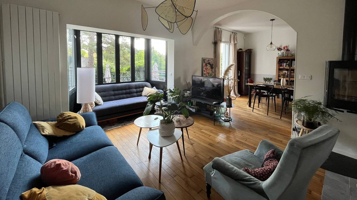 Sucy-en-Brie House | Maison Chaleureuse Avec Jacuzzi à Proximité de la Forêt