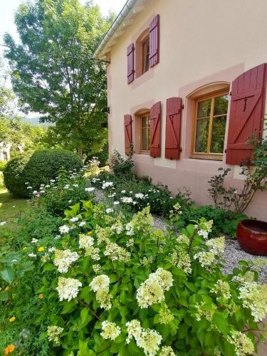Taintrux House | Maison charmante dans le village de Taintrux avec jardin