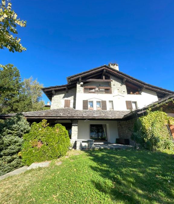 Aosta Villa | Maison Couelle