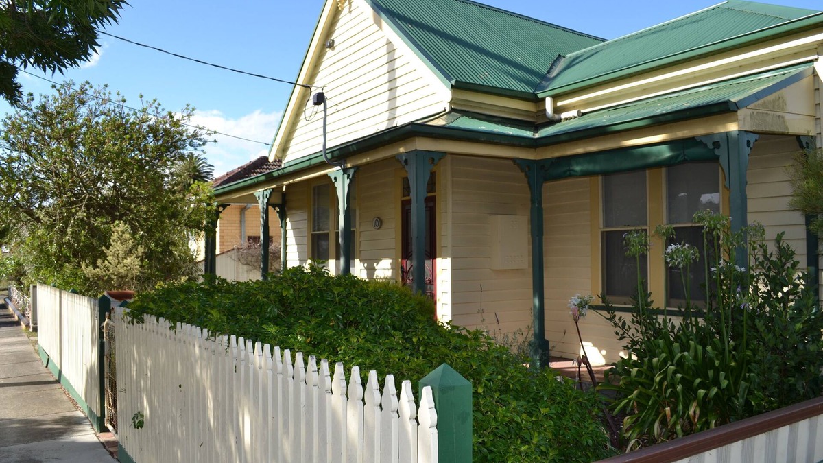 Nerrina House | Maison d'Aurum A Pet Friendly and Family Friendly Heritage house