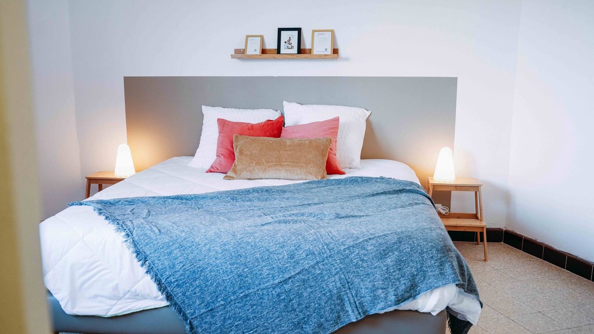 Saint-Martin-d'Ardeche House | Maison de Village Proche de la Rivière