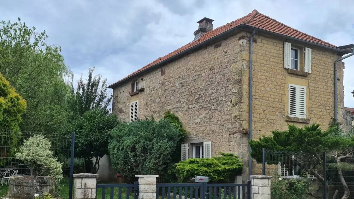 Velorcey Bed & Breakfast | Maison D'hôte Chaleureuse Avec Wi-fi et Jardin Clos