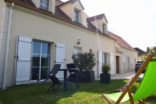 Mont-l'Eveque Bed & Breakfast | Maison d'hôtes Chancelier Guerin