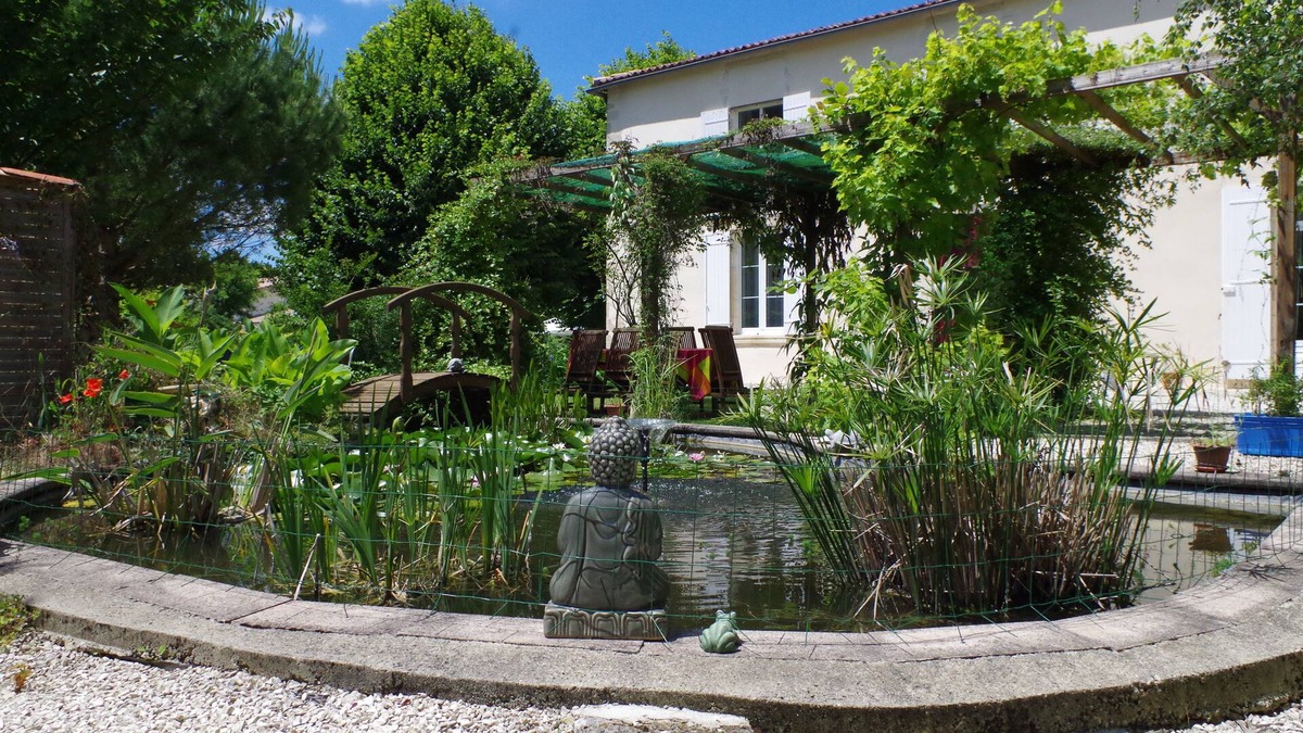 Courcelles Bed & Breakfast | Maison d'Hôtes Le Cadran Solaire