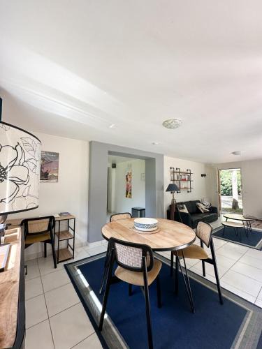 Le Coudray-Montceaux House | Maison dans parc privé, sports et loisirs proche golf du Coudray Montceaux