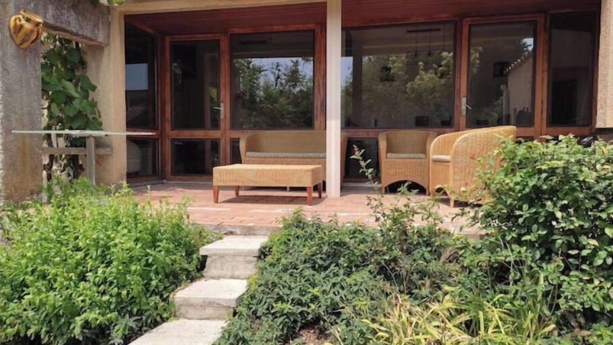 Montfavet House | Maison Dans un Quartier Résidentiel Calme