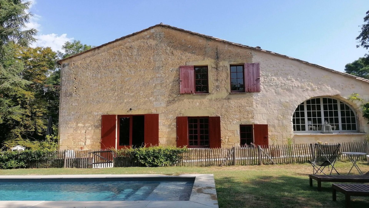 Lignan-de-Bordeaux House | Maison de Campagne en Pierre Avec Piscine