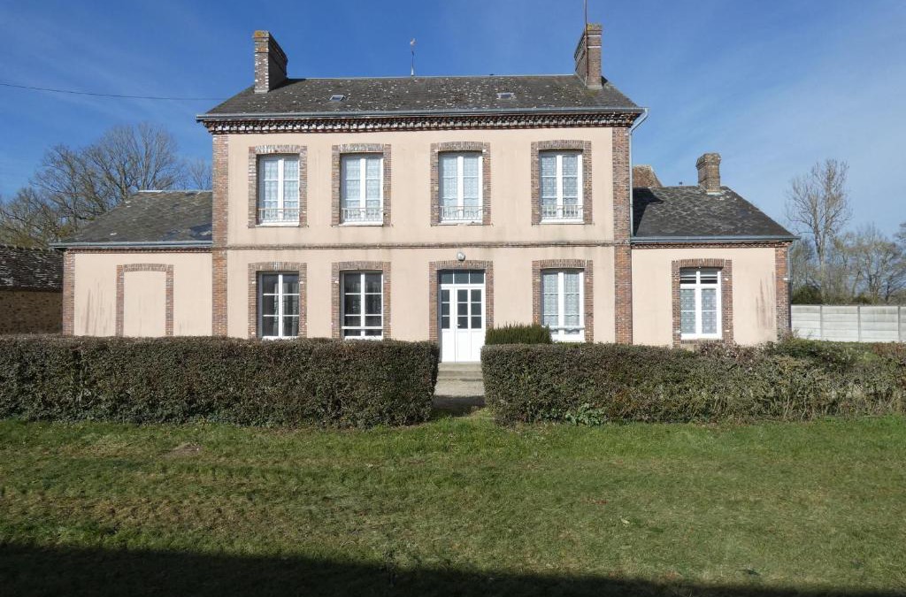Nonvilliers-Grandhoux House | Maison de caractère avec jardin clos, idéale pour familles, proche sentiers de randonnée - FR-1-581-88