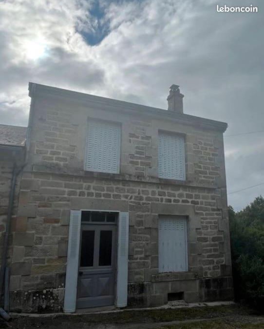 Saint-Martin-Chateau House | maison de campagne