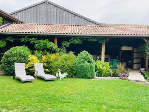 La Neuville-aux-Bois House | Maison de campagne avec cheminée et extérieur