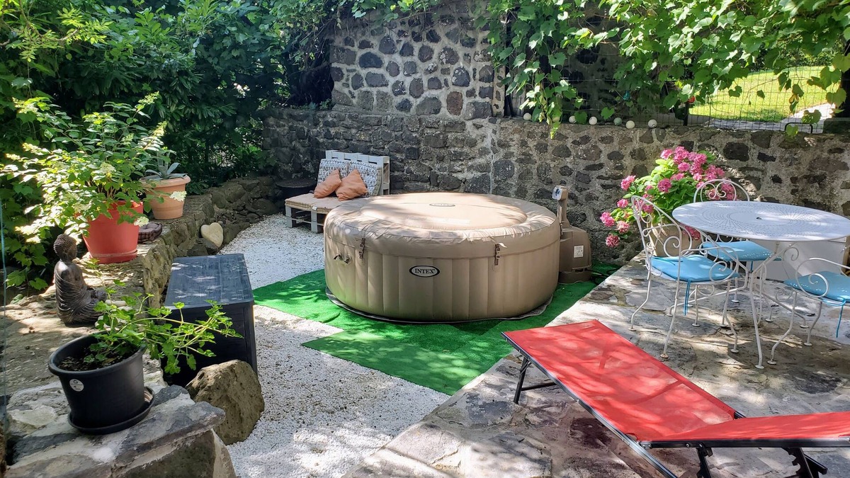 Darbres House | Maison de Campagne Ardéchoise Typique Avec Spa