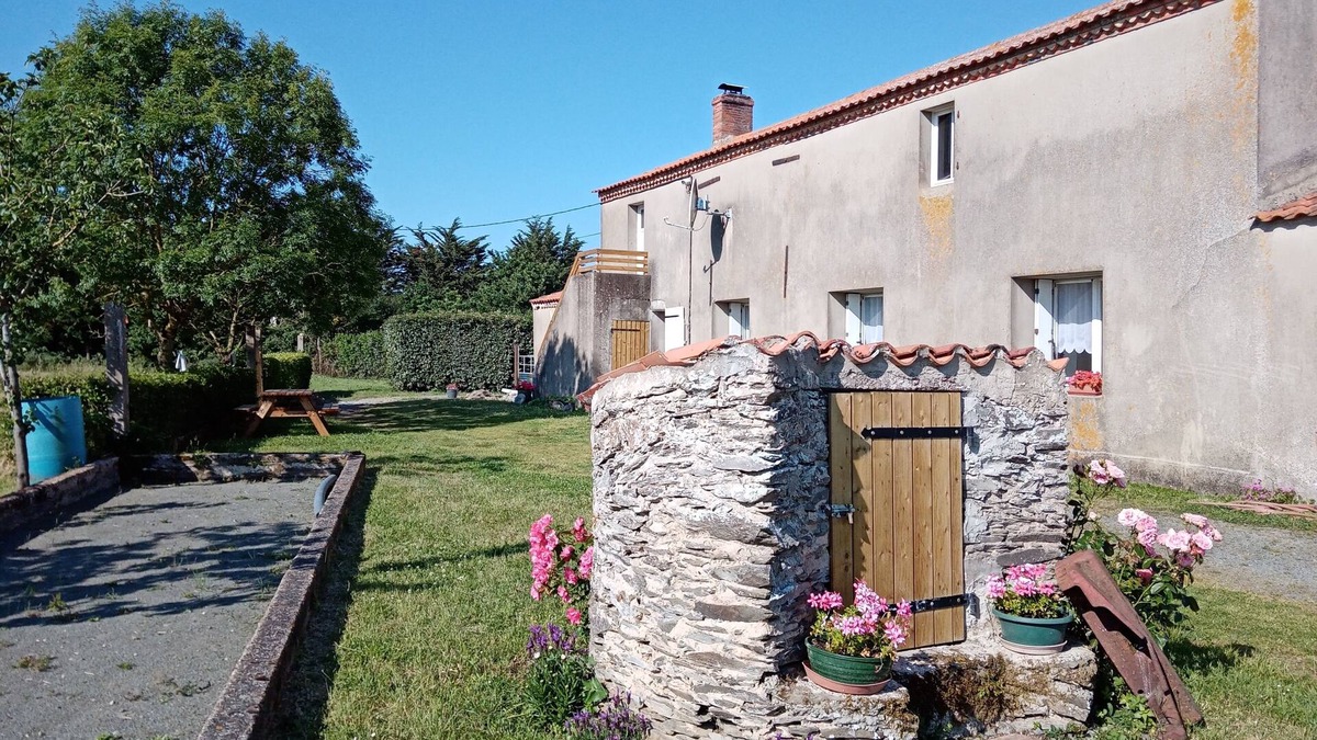 Brem Sur Mer House | Maison de Campagne, Tranquilite Assurée, et à 5kms de la mer