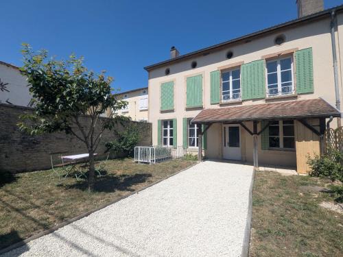 Gudmont House | Maison de caractère au calme - FR-1-611-118