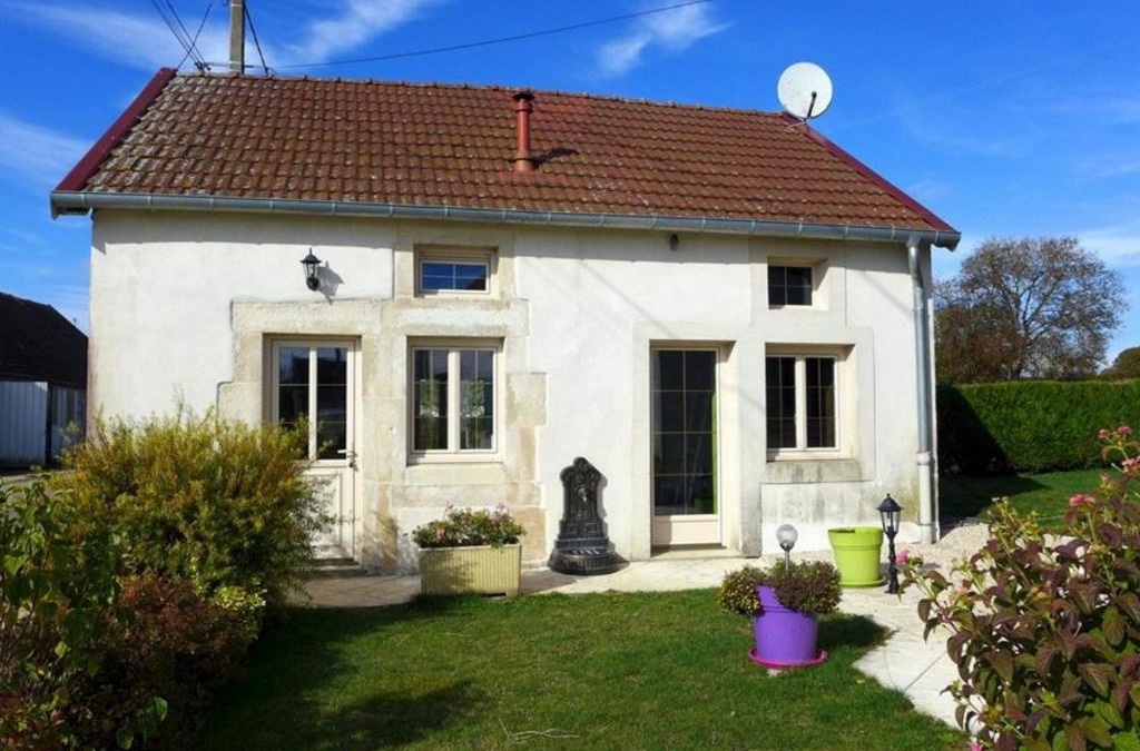 Faverolles House | Maison de caractère avec jardin et terrasse, proche Langres - FR-1-611-39
