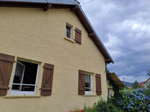 Rougegoutte House | Maison de charme à Rougegoutte avec jardin et barbecue