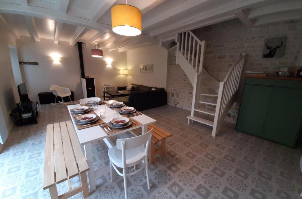 Coulonges House | Maison de charme avec équipements bébé, vélos, fibre, proximité rivière - Coulonges - FR-1-653-127