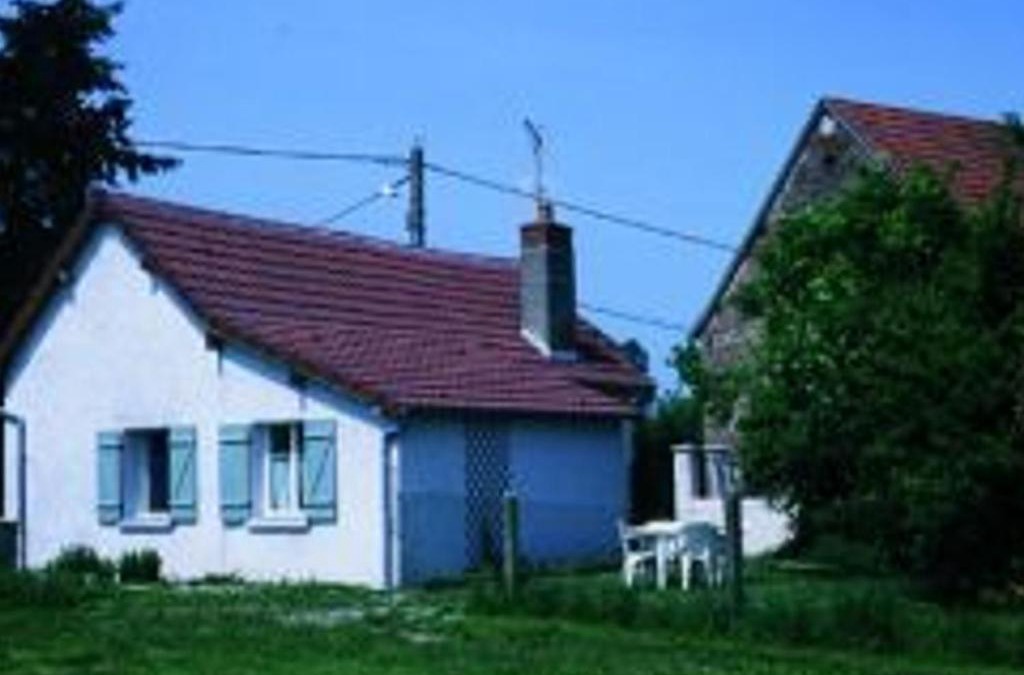 Aurouer House | Maison de charme avec jardin clos en Sologne Bourbonnaise, animaux acceptés, près de Moulins. - FR-1-489-258