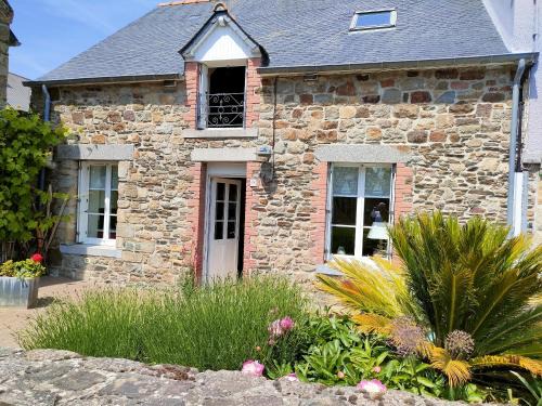 Le Vivier-sur-Mer House | Maison de charme au Vivier-sur-Mer avec terrasse privée