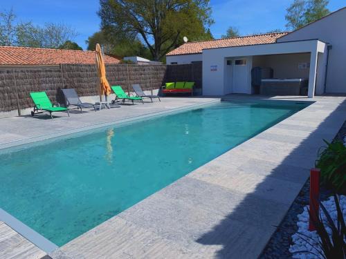 La Garnache House | Maison de charme rénovée avec piscine, spa et proximité des plages vendéennes - FR-1-426-464