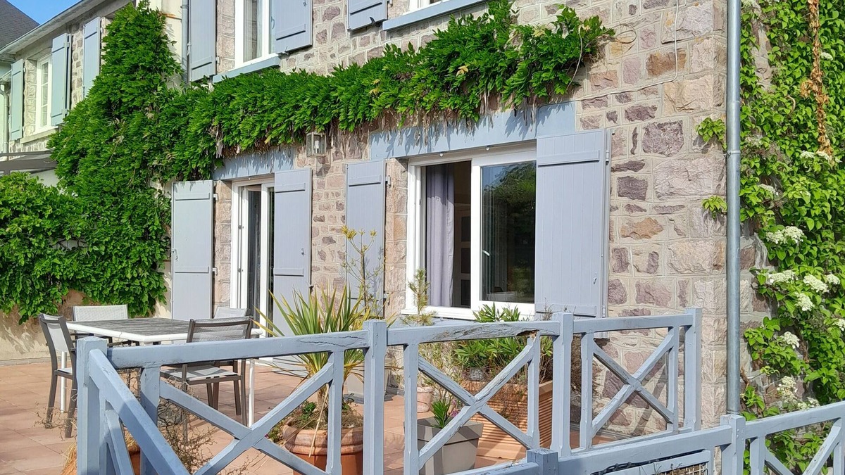 Pleneuf-Val-Andre House | Maison de Famille à 700 Mètres des Plages