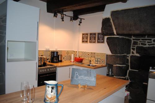 Mael-Pestivien House | Maison De Famille